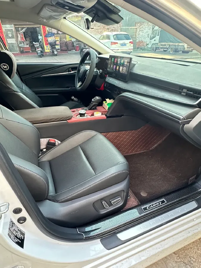 2024 Toyota Camry 2.0L 152HP L4 E-CVT Hybrid,autocango,china used car exporter,china ev exporter,chinese used car exporter,chinese used ev exporter