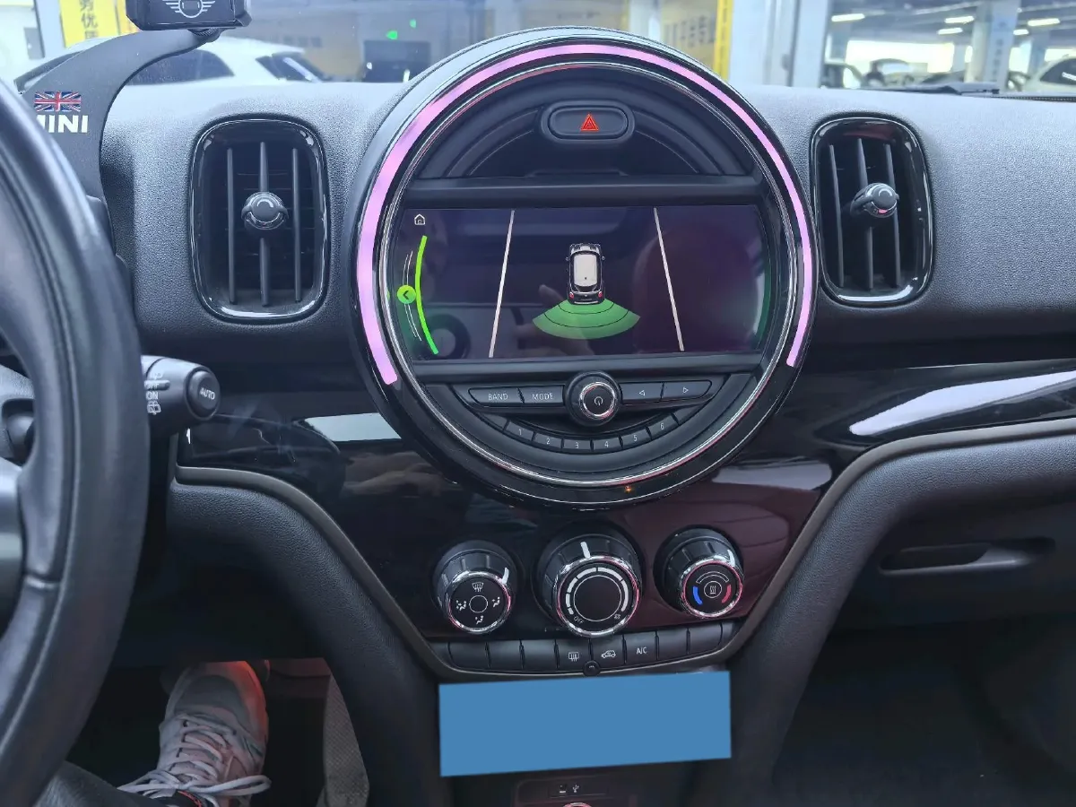 2018 MINI COUNTRYMAN 1.5T 136HP L3 6AT,autocango,china used car exporter,china ev exporter,chinese used car exporter,chinese used ev exporter