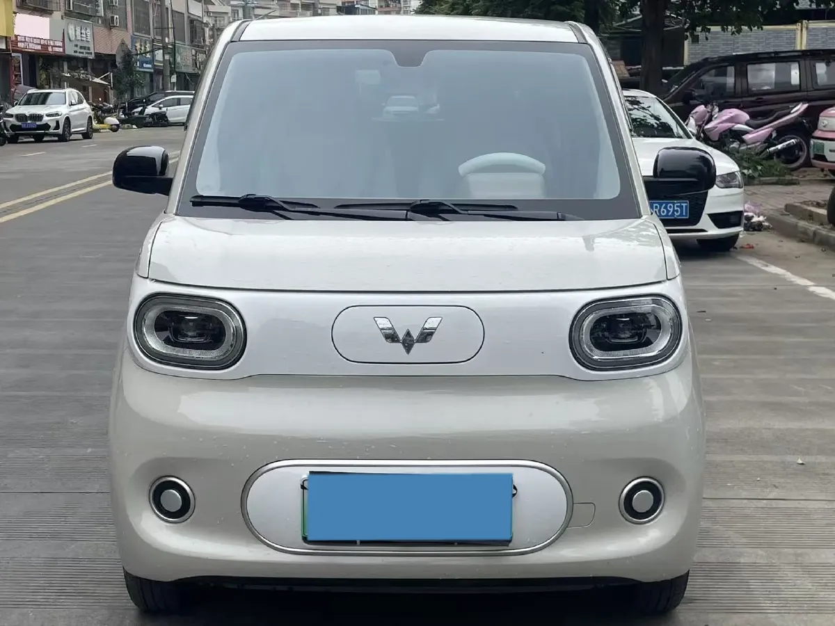 2026 WuLing XingGuangL 1.5L 106HP L4 E-CVT PHEV,autocango,china used car exporter,china ev exporter,chinese used car exporter,chinese used ev exporter