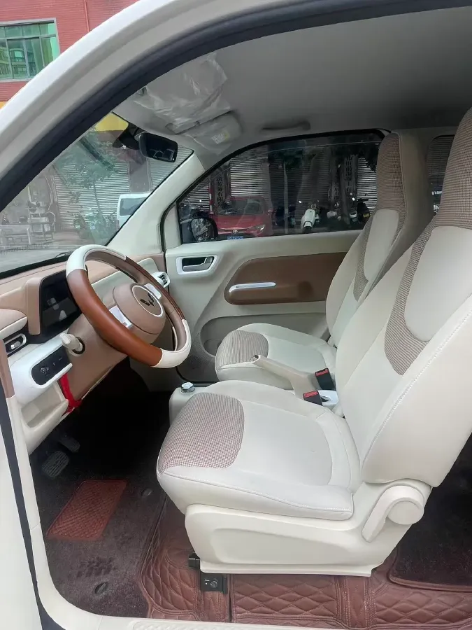 2026 WuLing XingGuangL 1.5L 106HP L4 E-CVT PHEV,autocango,china used car exporter,china ev exporter,chinese used car exporter,chinese used ev exporter