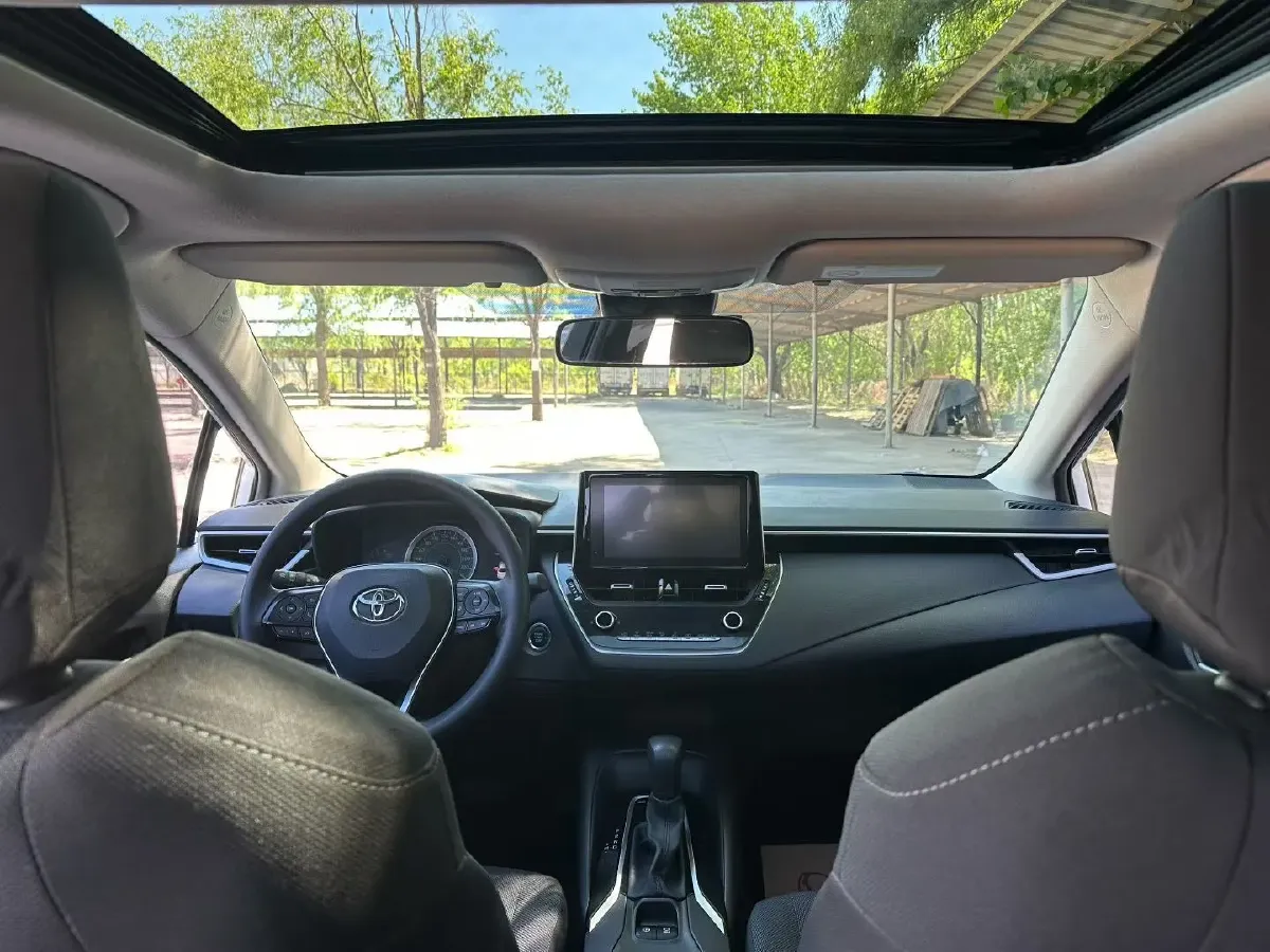 2021 Toyota Corolla 1.2T 116HP L4 CVT,autocango,china used car exporter,china ev exporter,chinese used car exporter,chinese used ev exporter