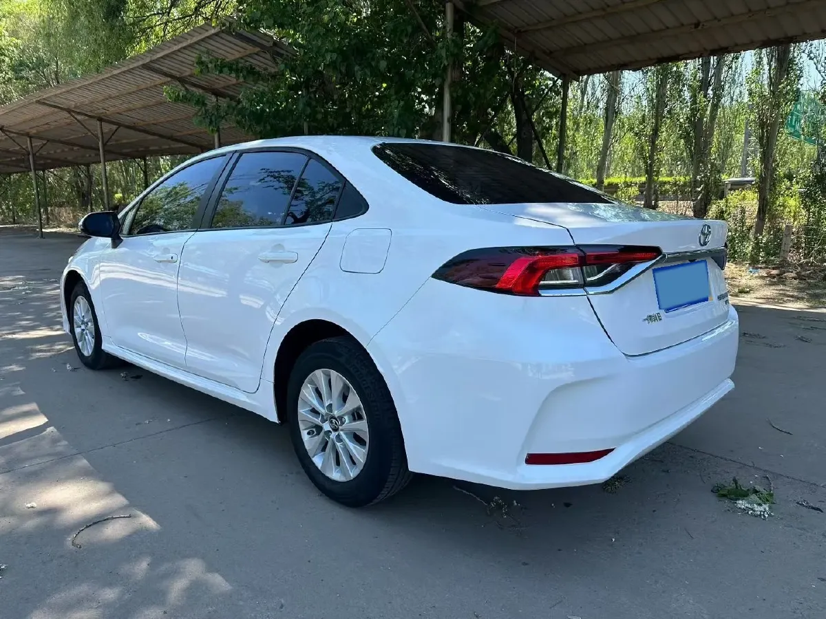 2021 Toyota Corolla 1.2T 116HP L4 CVT,autocango,china used car exporter,china ev exporter,chinese used car exporter,chinese used ev exporter