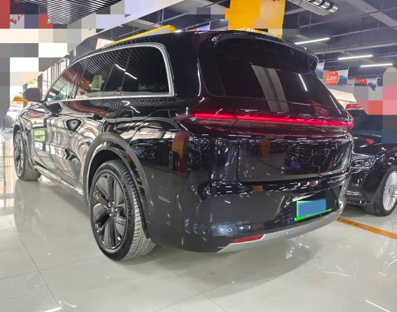 2023 Li L8 Range Extended 154HP REEV 40.9KWH,autocango,china used car exporter,china ev exporter,chinese used car exporter,chinese used ev exporter