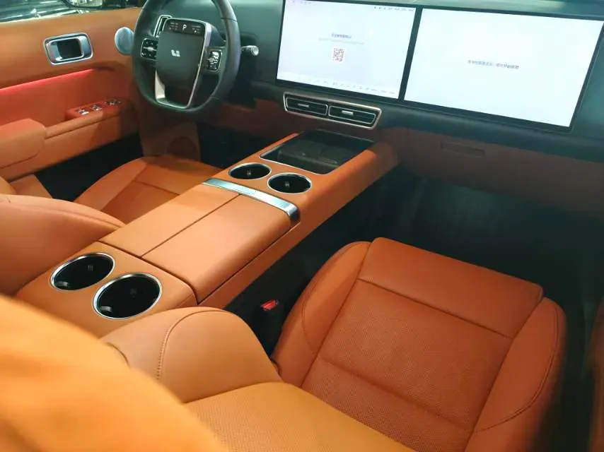 2023 Li L8 Range Extended 154HP REEV 40.9KWH,autocango,china used car exporter,china ev exporter,chinese used car exporter,chinese used ev exporter