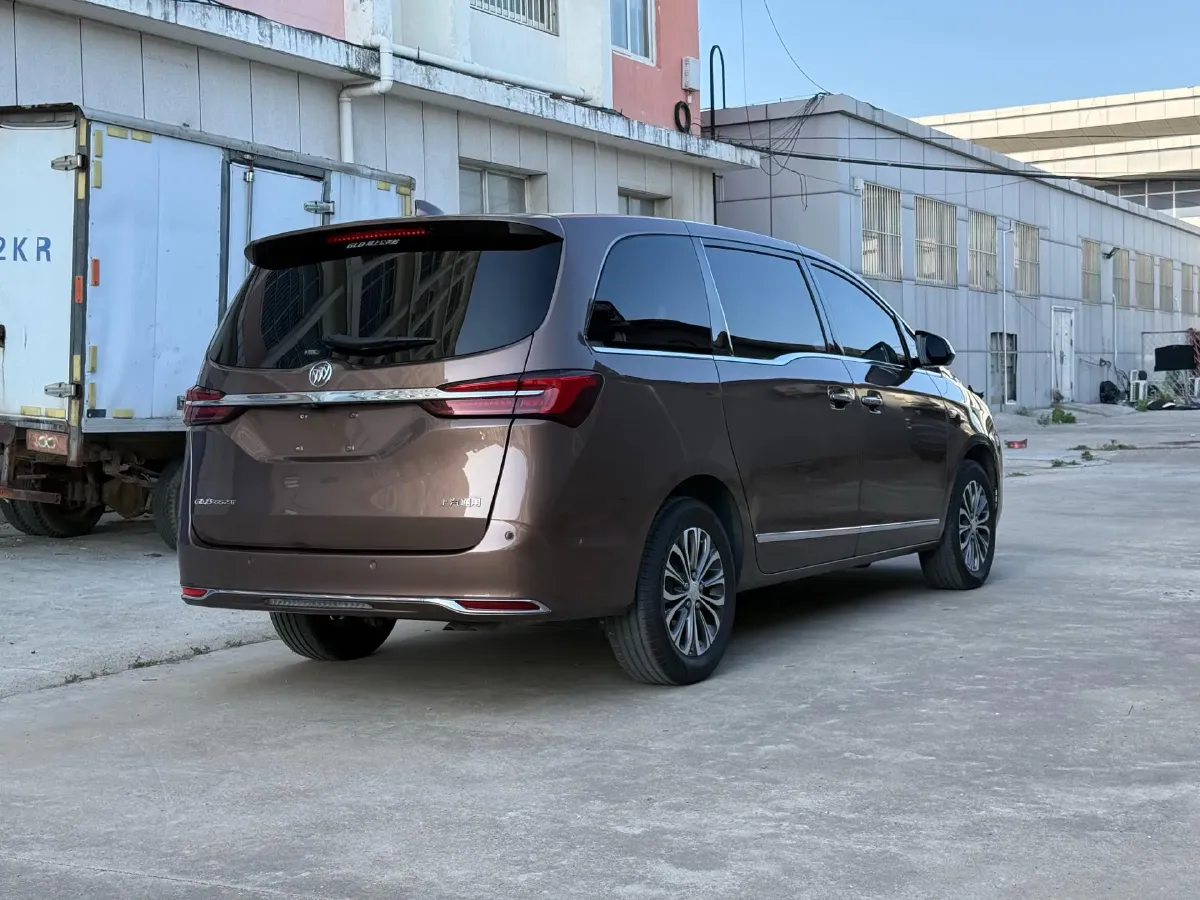 2021 Buick GL8 2.0T 237HP L4 9AT,autocango,china used car exporter,china ev exporter,chinese used car exporter,chinese used ev exporter