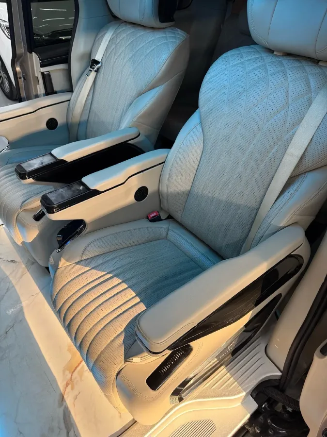 2023 Buick GL8 2.0T 237HP L4 9AT,autocango,china used car exporter,china ev exporter,chinese used car exporter,chinese used ev exporter