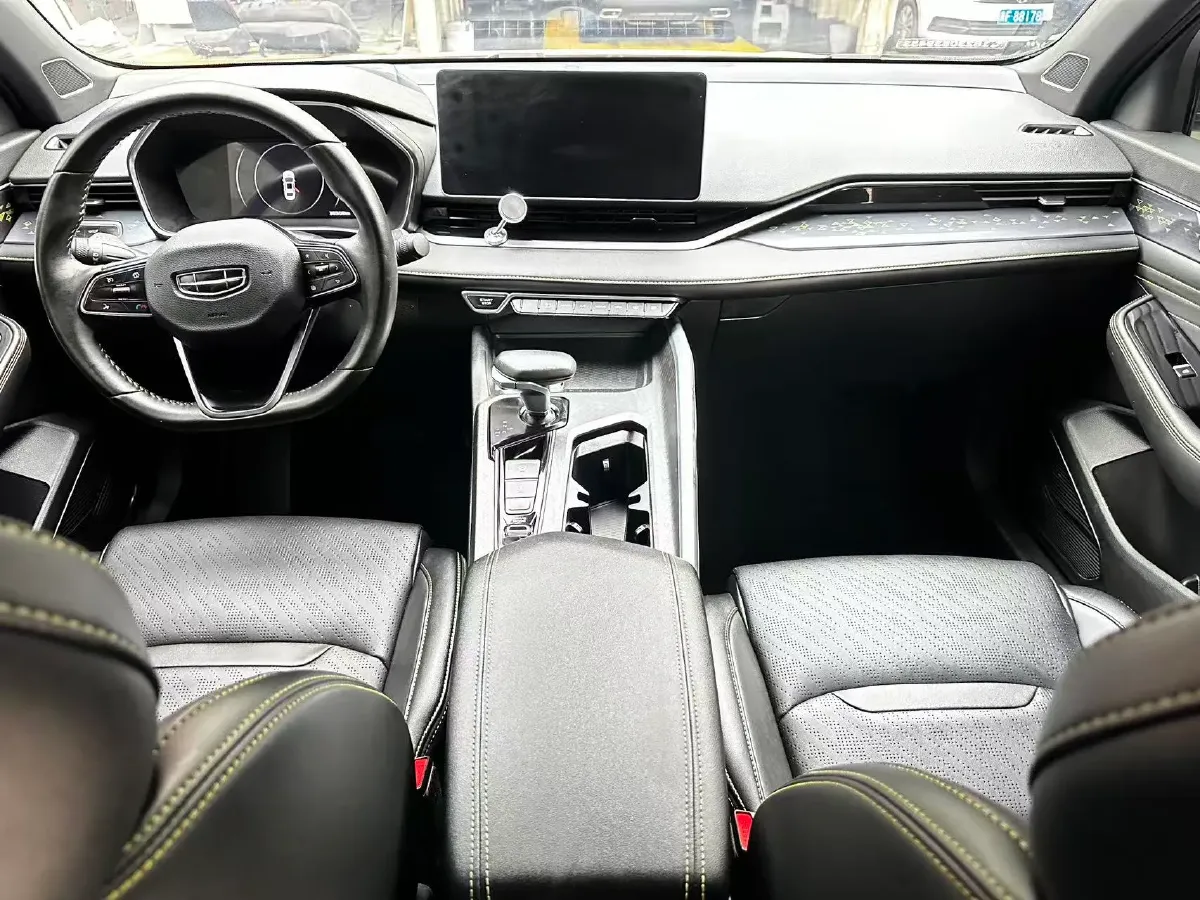 2023 Geely Preface 1.5T 181HP L4 7DCT,autocango,china used car exporter,china ev exporter,chinese used car exporter,chinese used ev exporter