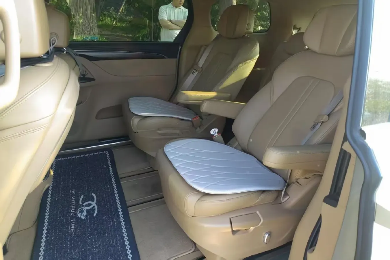 2020 Buick GL8 2.0T 237HP L4 9AT,autocango,china used car exporter,china ev exporter,chinese used car exporter,chinese used ev exporter