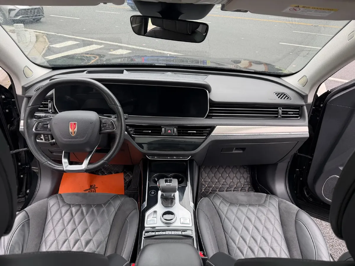 2019 HongQi HS5 2.0T 224HP L4 6AT,autocango,china used car exporter,china ev exporter,chinese used car exporter,chinese used ev exporter