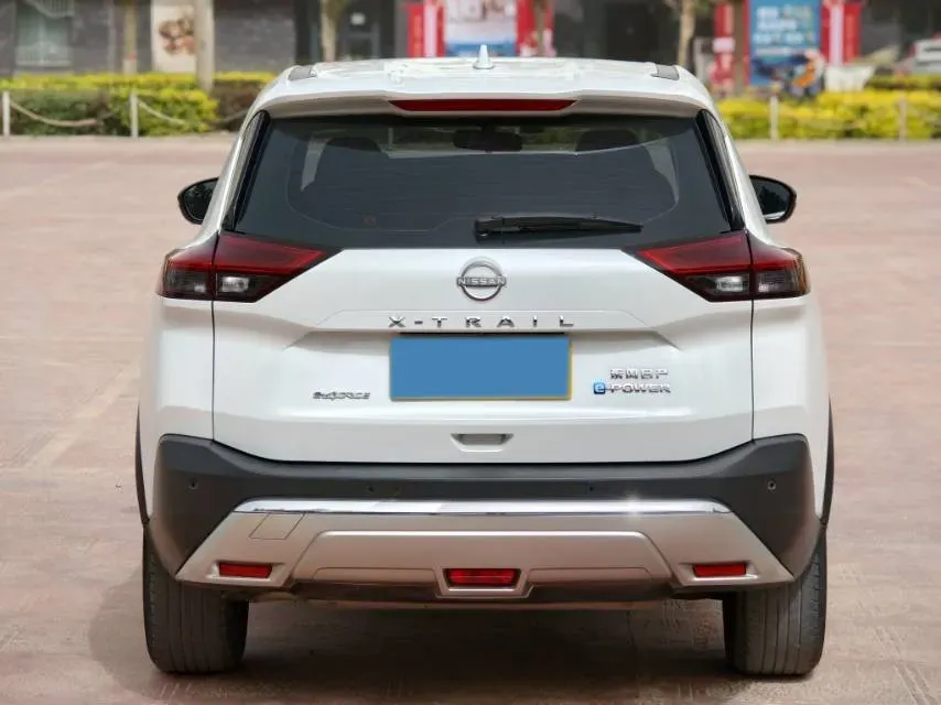 2023 Nissan X-Trail 1.5T 144HP L3 Hybrid,autocango,china used car exporter,china ev exporter,chinese used car exporter,chinese used ev exporter