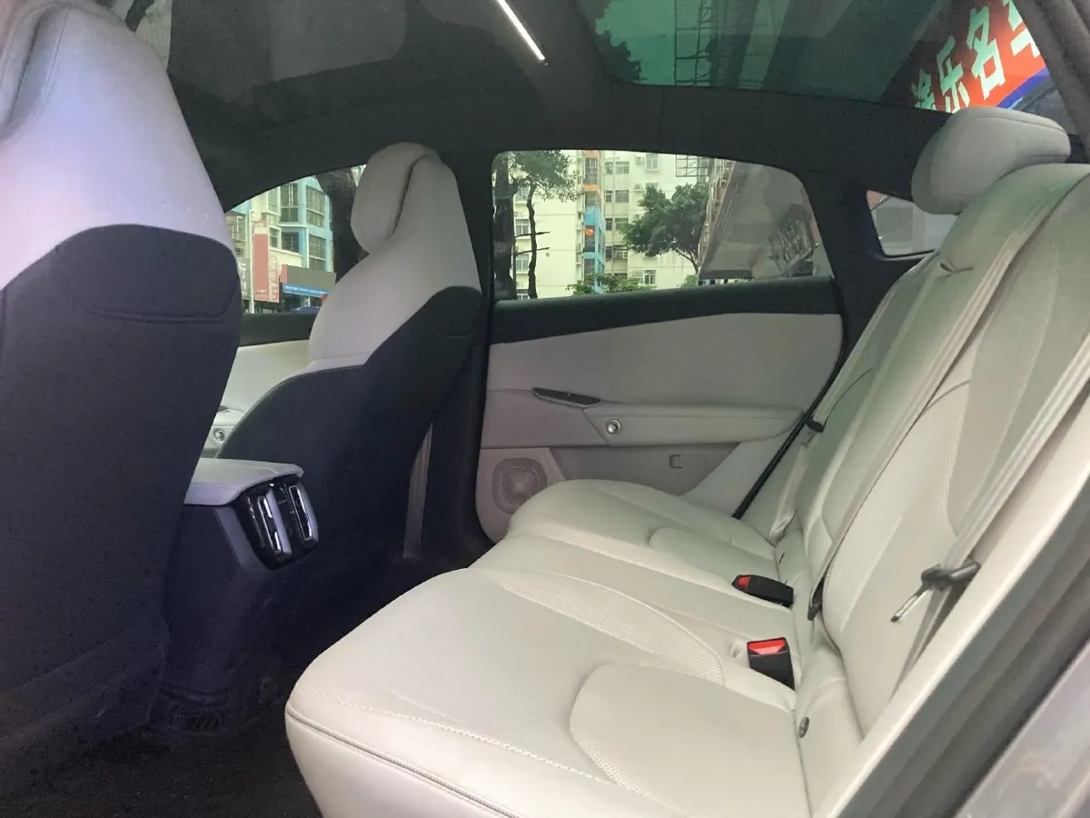 2025 ARCFOX αS5 BEV,autocango,china used car exporter,china ev exporter,chinese used car exporter,chinese used ev exporter