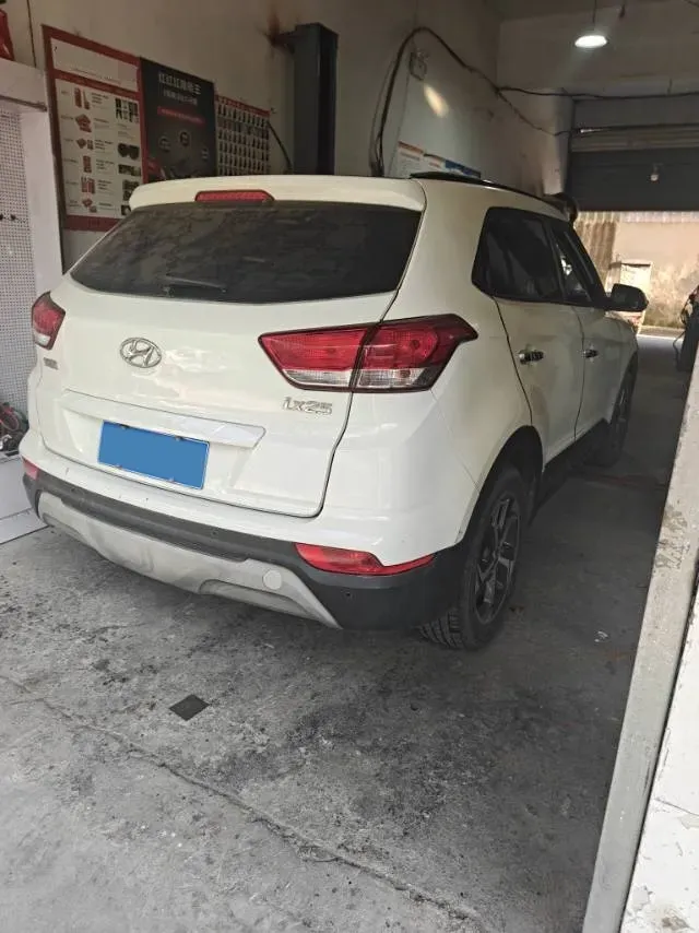 2017 Hyundai ix25 1.6L 125HP L4 6AT,autocango,china used car exporter,china ev exporter,chinese used car exporter,chinese used ev exporter