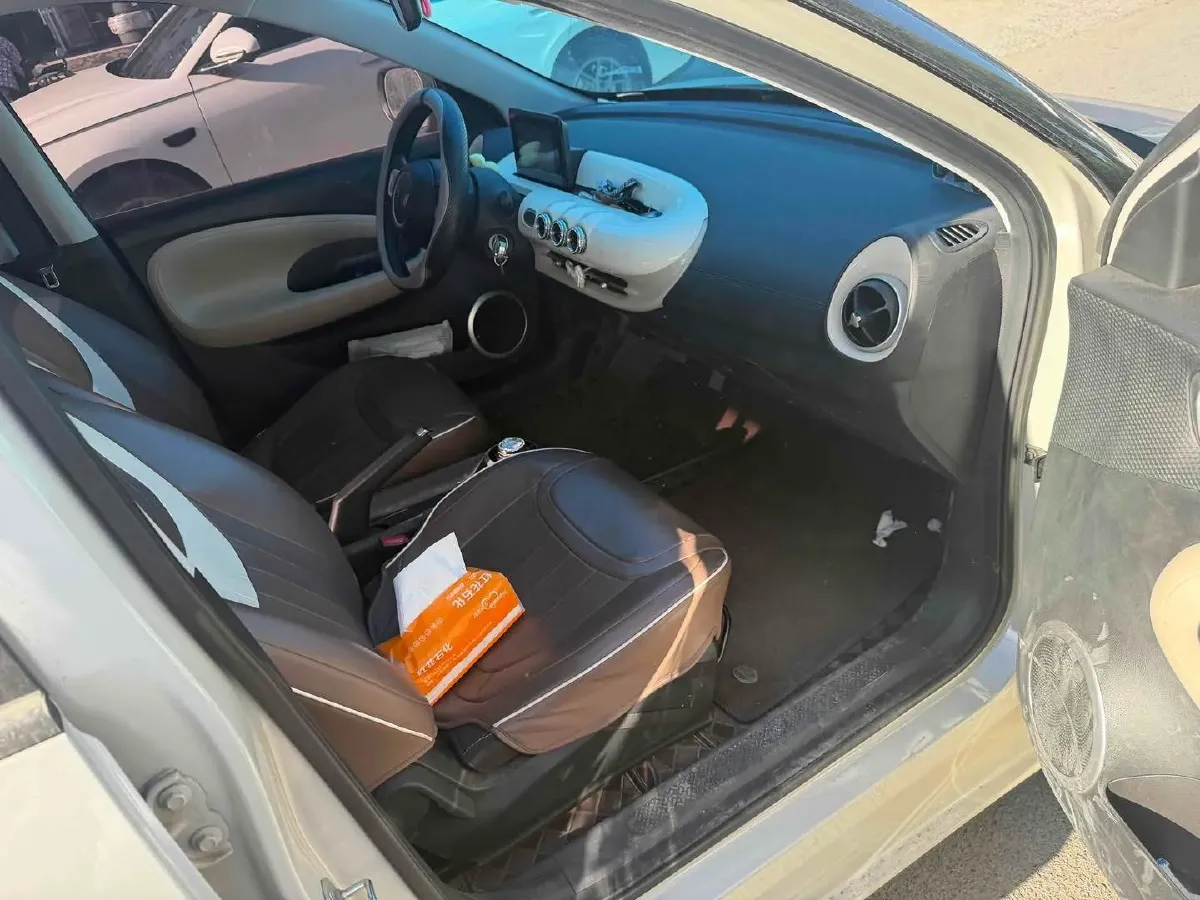 2023 WuLing BinGuo BEV 17.3KWH,autocango,china used car exporter,china ev exporter,chinese used car exporter,chinese used ev exporter