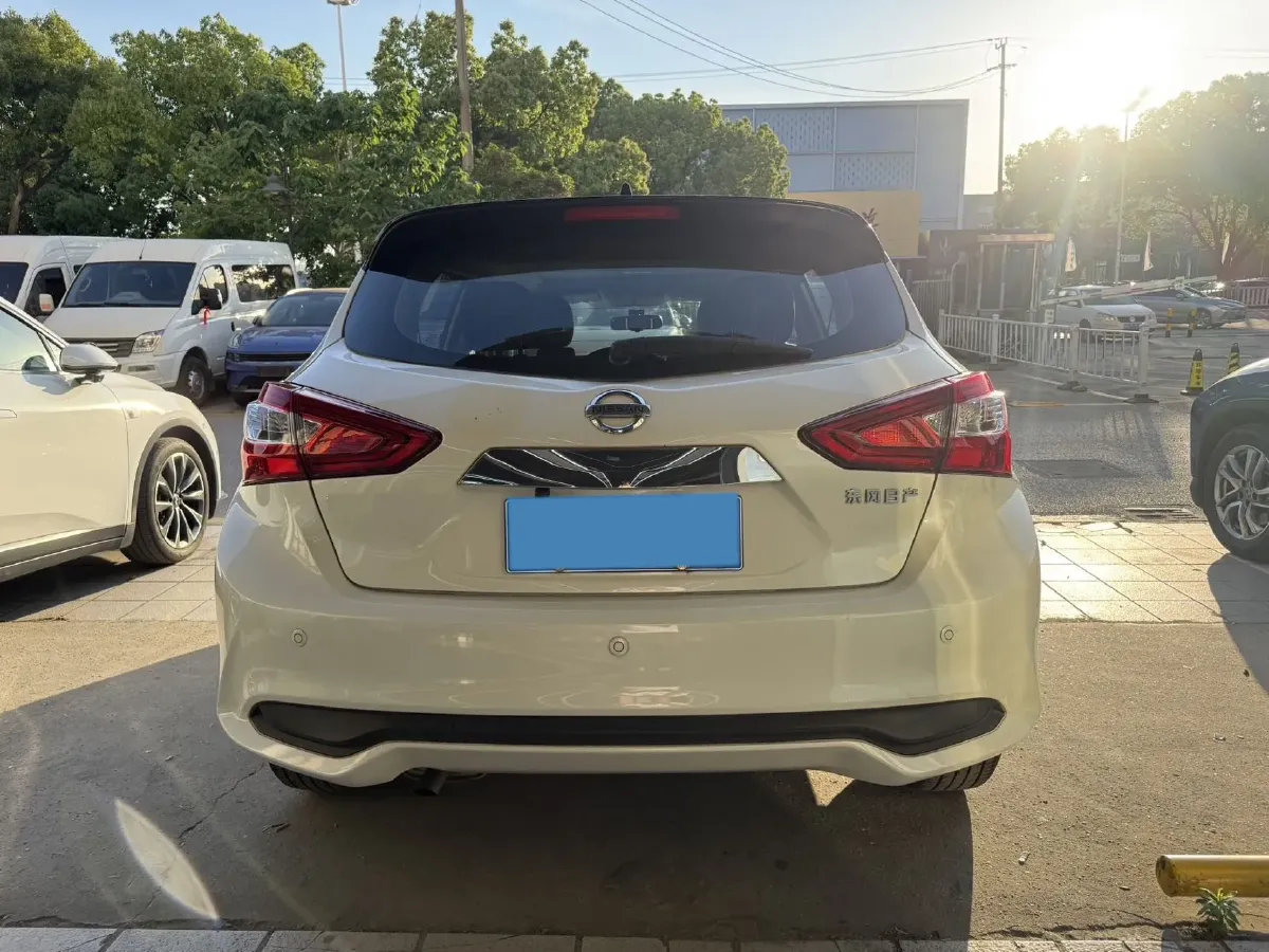 2021 Nissan Tiida 1.6L 122HP L4 CVT,autocango,china used car exporter,china ev exporter,chinese used car exporter,chinese used ev exporter