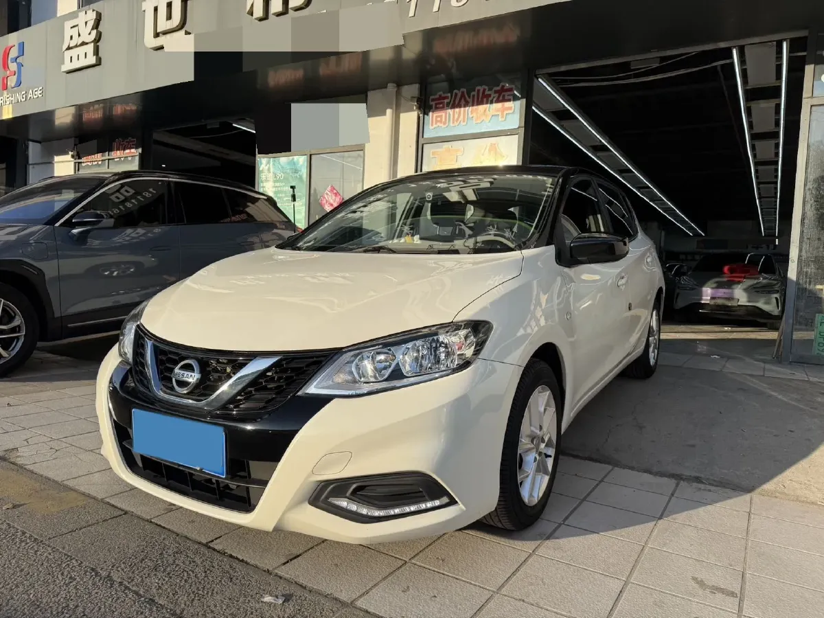 2021 Nissan Tiida 1.6L 122HP L4 CVT,autocango,china used car exporter,china ev exporter,chinese used car exporter,chinese used ev exporter
