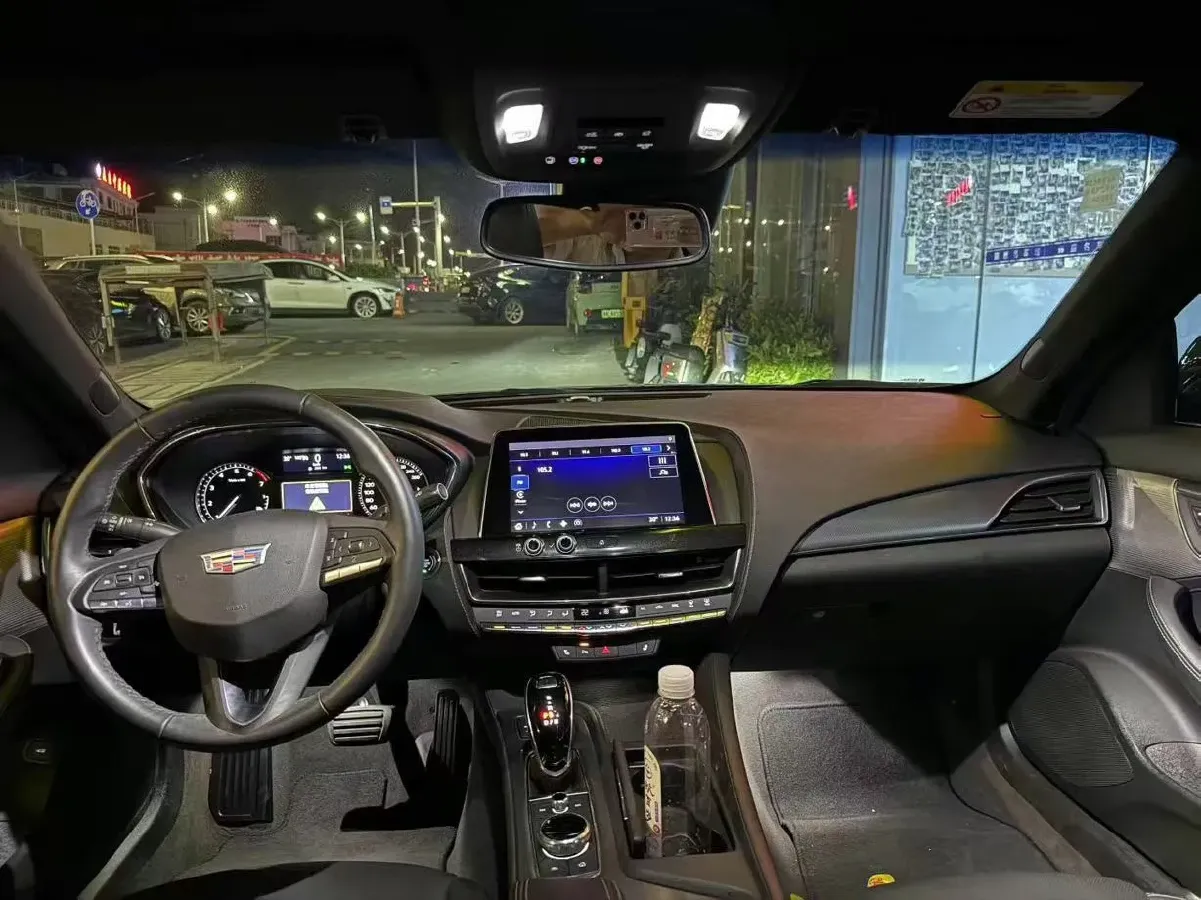 2021 Cadillac CT5 2.0T 237HP L4 10AT,autocango,china used car exporter,china ev exporter,chinese used car exporter,chinese used ev exporter