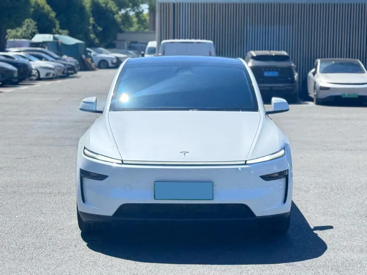 2026 Tesla Model Y BEV,autocango,china used car exporter,china ev exporter,chinese used car exporter,chinese used ev exporter