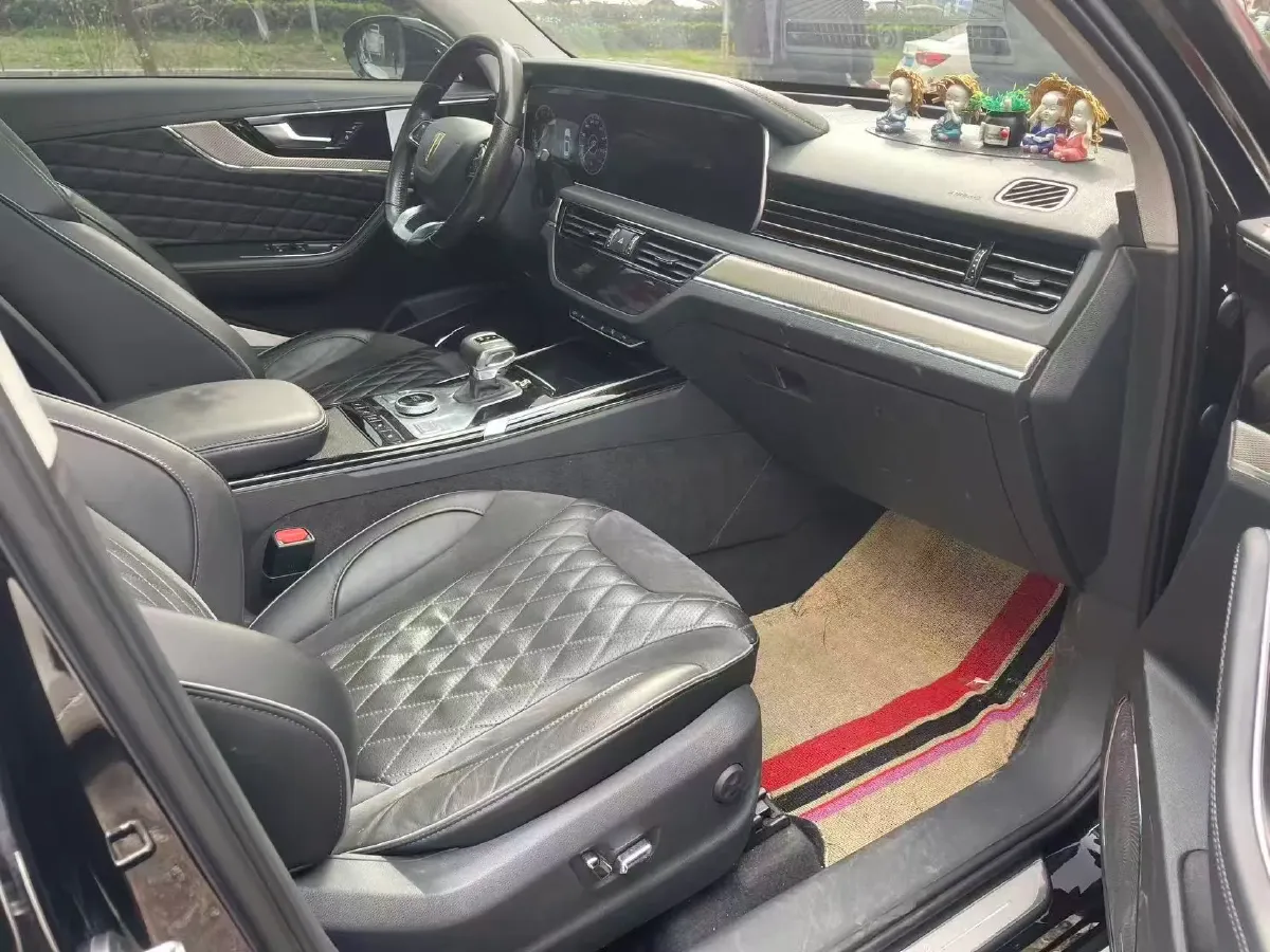 2022 HongQi HS5 2.0T 224HP L4 6AT,autocango,china used car exporter,china ev exporter,chinese used car exporter,chinese used ev exporter