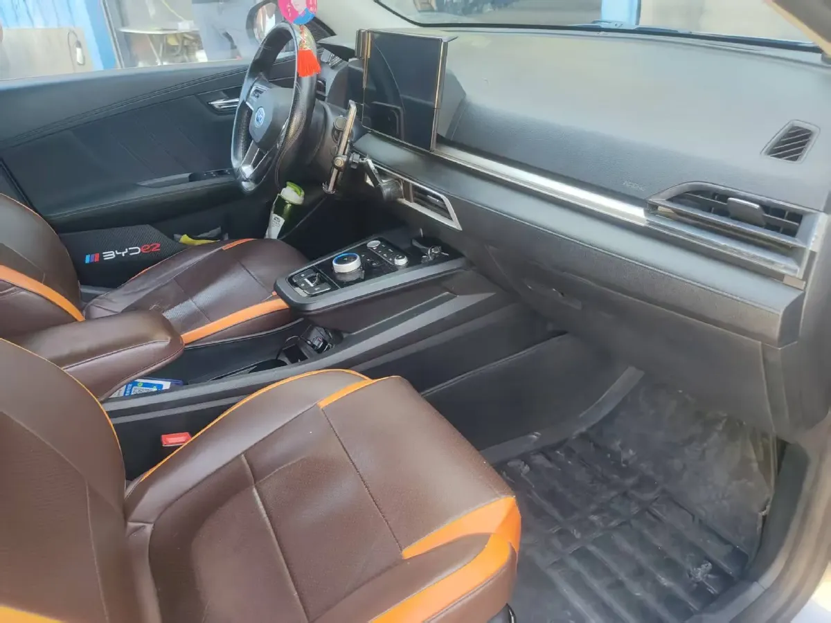 2021 MG Pilot 1.5T 173HP L4 7DCT,autocango,china used car exporter,china ev exporter,chinese used car exporter,chinese used ev exporter