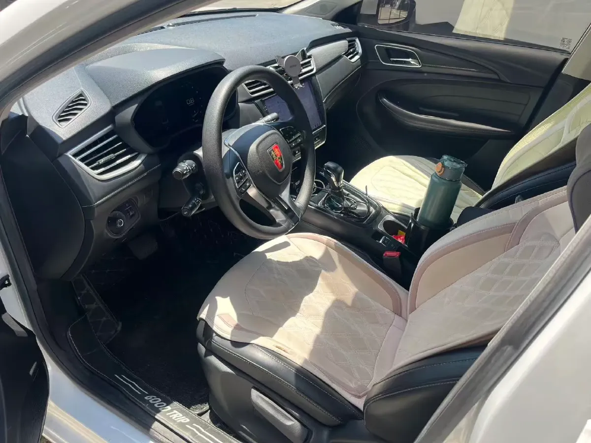 2019 Roewe i5 1.5L 120HP L4 CVT,autocango,china used car exporter,china ev exporter,chinese used car exporter,chinese used ev exporter