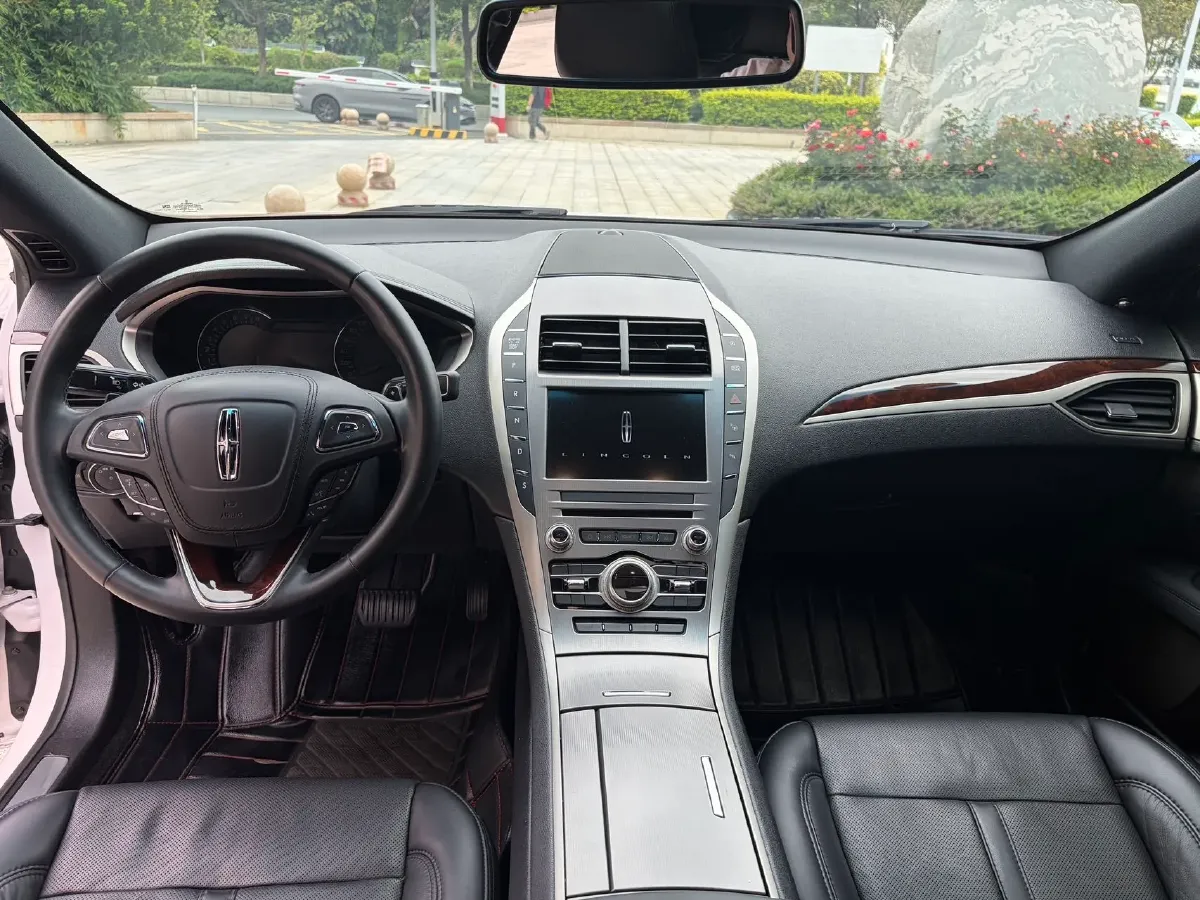 2018 Lincoln MKZ 2.0T 203HP L4 6AT,autocango,china used car exporter,china ev exporter,chinese used car exporter,chinese used ev exporter