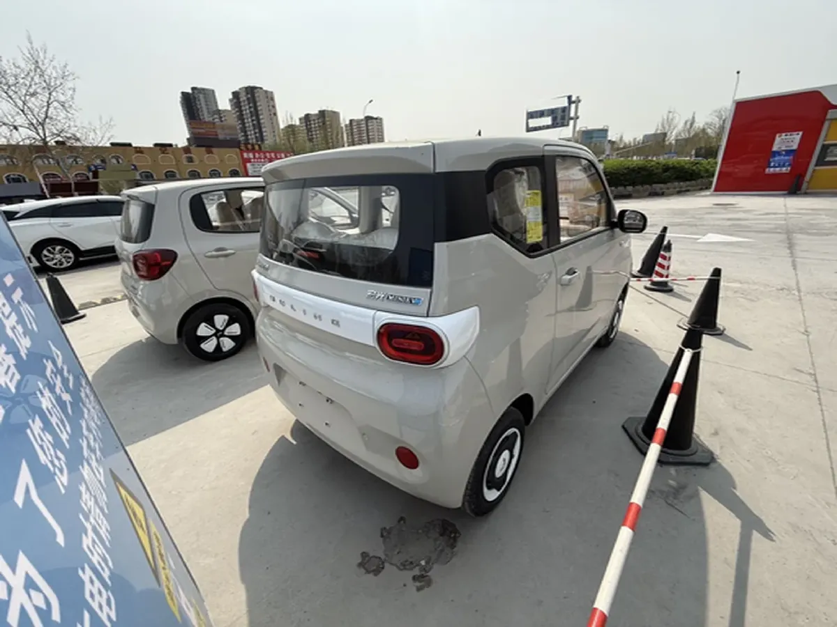 2024 LingBox uni BEV 15.552KWH,autocango,china used car exporter,china ev exporter,chinese used car exporter,chinese used ev exporter