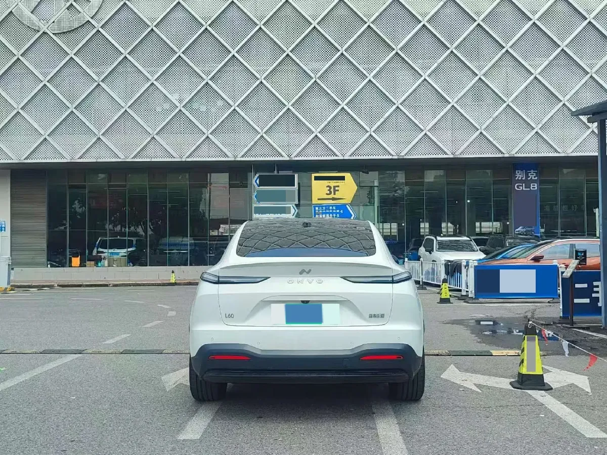 2024 ONVO L60 BEV 60KWH,autocango,china used car exporter,china ev exporter,chinese used car exporter,chinese used ev exporter