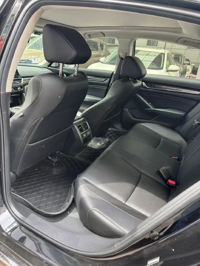 2022 Honda Accord 2.0L 146HP L4 E-CVT Hybrid,autocango,china used car exporter,china ev exporter,chinese used car exporter,chinese used ev exporter
