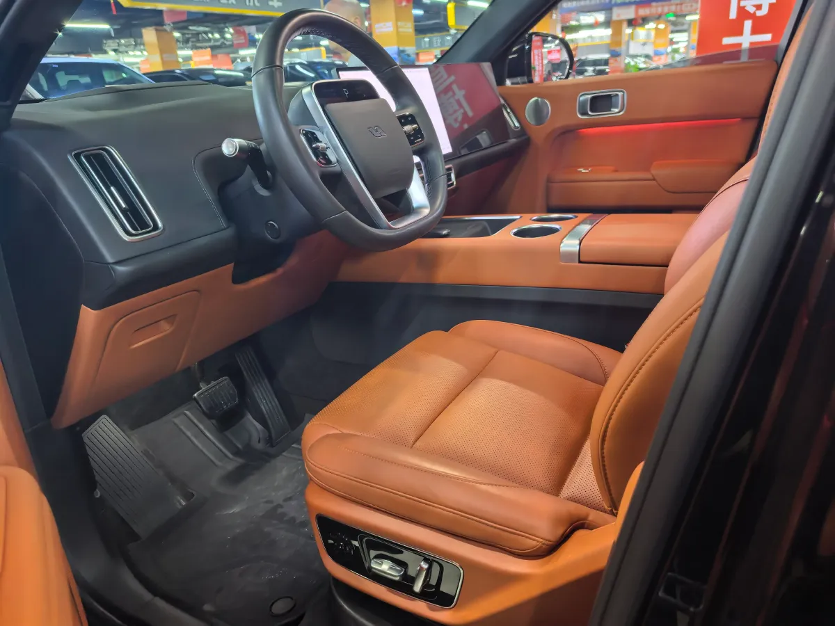 2023 Li L7 Range Extended 154HP REEV 40.9KWH,autocango,china used car exporter,china ev exporter,chinese used car exporter,chinese used ev exporter