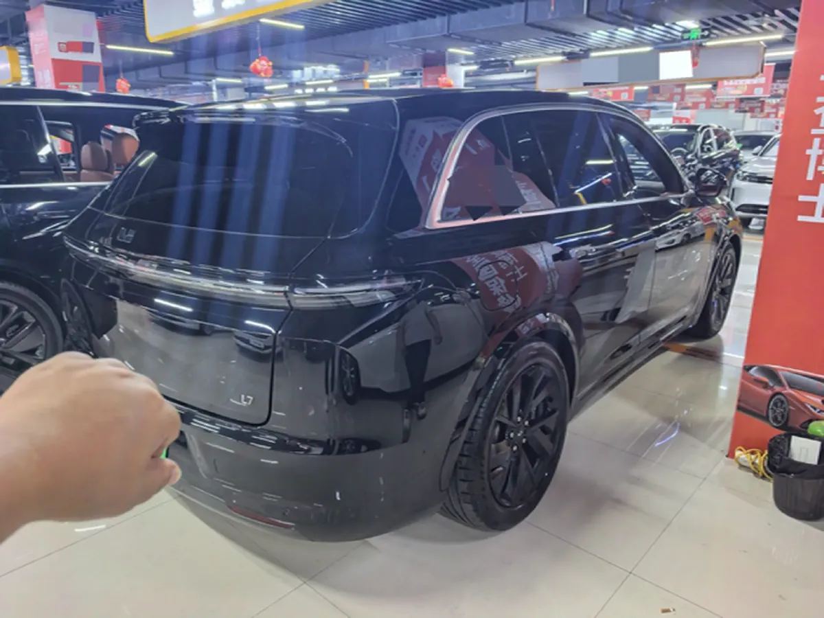 2023 Li L7 Range Extended 154HP REEV 40.9KWH,autocango,china used car exporter,china ev exporter,chinese used car exporter,chinese used ev exporter
