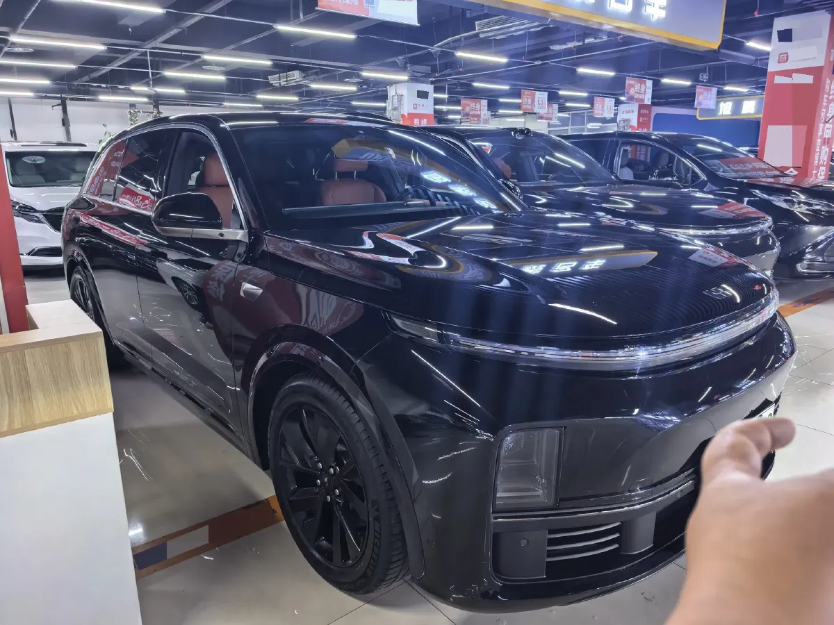2023 Li L7 Range Extended 154HP REEV 40.9KWH,autocango,china used car exporter,china ev exporter,chinese used car exporter,chinese used ev exporter