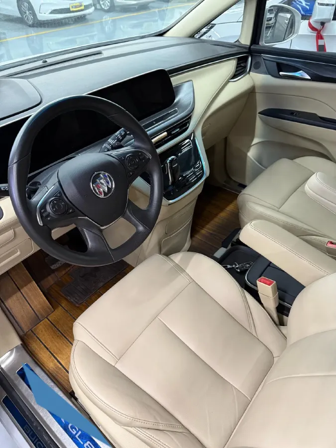 2023 Buick GL8 2.0T 237HP L4 9AT,autocango,china used car exporter,china ev exporter,chinese used car exporter,chinese used ev exporter