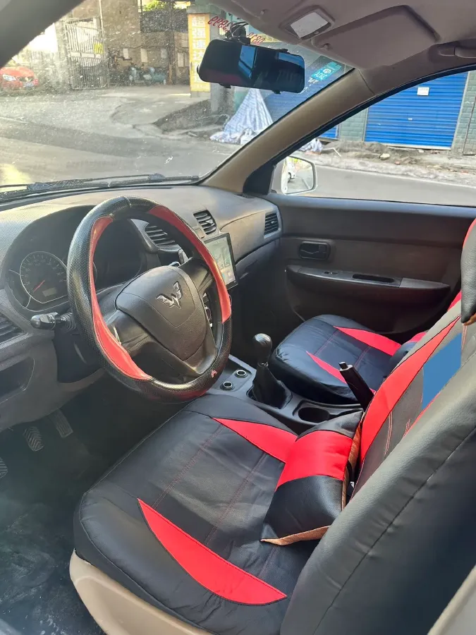 2016 WuLing HongGuang 1.5L 112HP L4 5MT,autocango,china used car exporter,china ev exporter,chinese used car exporter,chinese used ev exporter