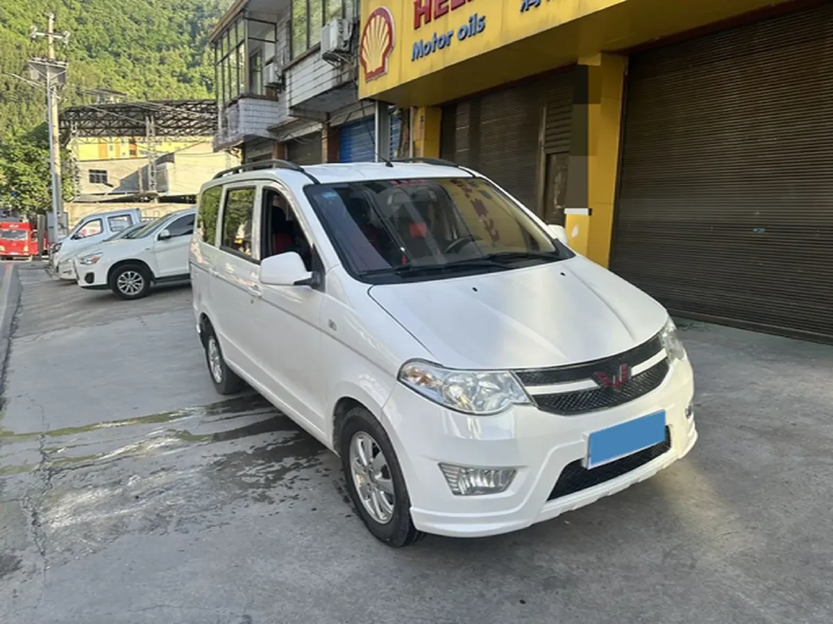 2016 WuLing HongGuang 1.5L 112HP L4 5MT,autocango,china used car exporter,china ev exporter,chinese used car exporter,chinese used ev exporter
