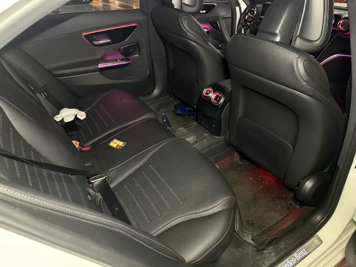 2022 Mercedes-Benz C Class 1.5T 204HP L4 9AT,autocango,china used car exporter,china ev exporter,chinese used car exporter,chinese used ev exporter