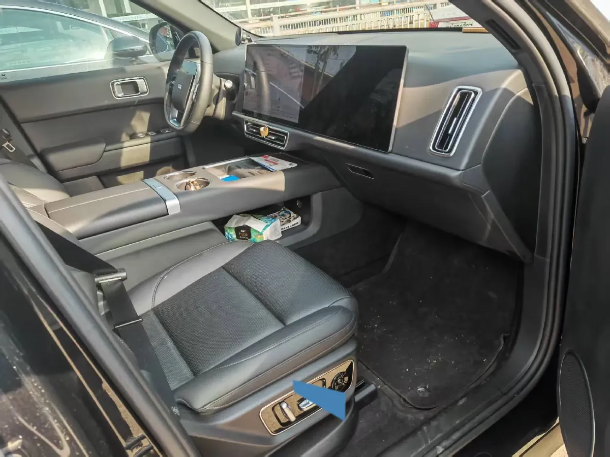 2024 Li L7 Range Extended 154HP REEV 42.8KWH,autocango,china used car exporter,china ev exporter,chinese used car exporter,chinese used ev exporter