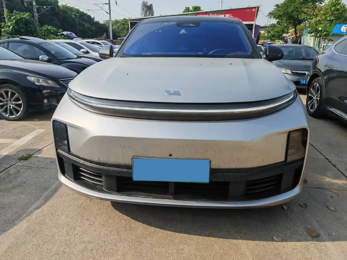 2024 Li L7 Range Extended 154HP REEV 42.8KWH,autocango,china used car exporter,china ev exporter,chinese used car exporter,chinese used ev exporter