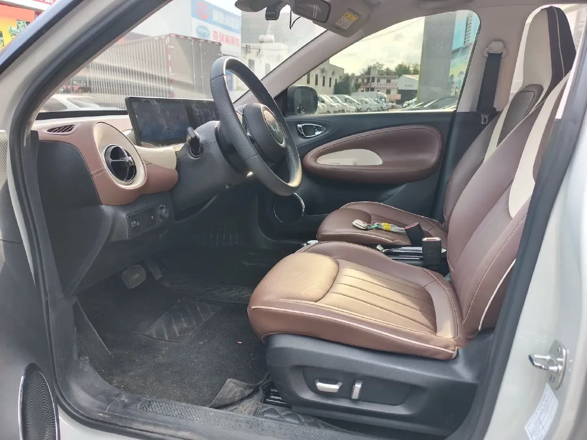 2023 WuLing BinGuo BEV 31.9KWH,autocango,china used car exporter,china ev exporter,chinese used car exporter,chinese used ev exporter