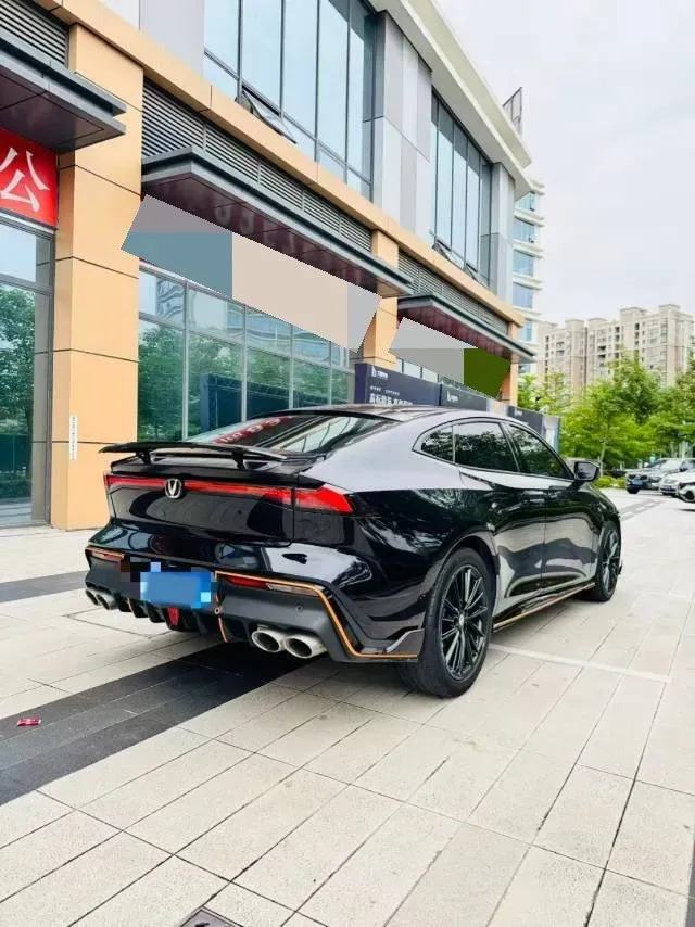 2022 ChangAn UNI-V 1.5T 188HP L4 7DCT,autocango,china used car exporter,china ev exporter,chinese used car exporter,chinese used ev exporter