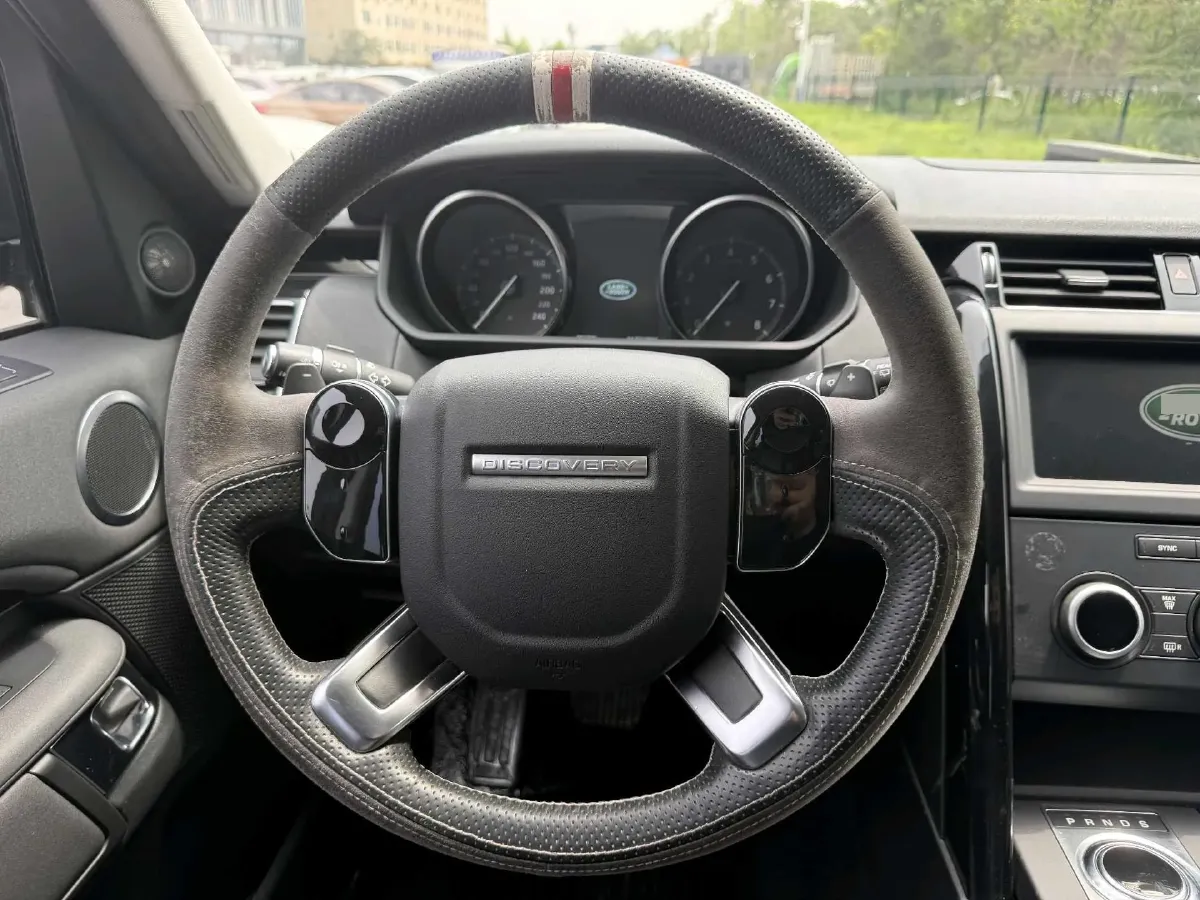 2019 Land Rover Discovery 3.0T 340HP V6 8AT,autocango,china used car exporter,china ev exporter,chinese used car exporter,chinese used ev exporter