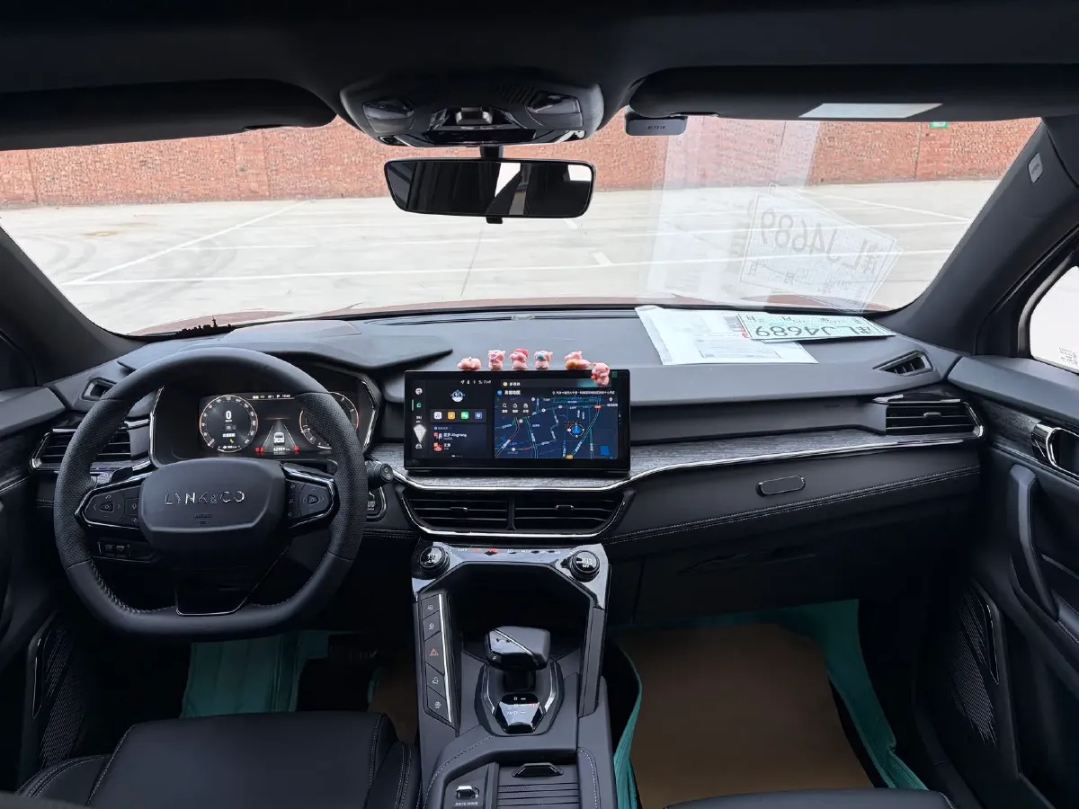 2023 LYNK&CO 06 1.5T 181HP L4 7DCT,autocango,china used car exporter,china ev exporter,chinese used car exporter,chinese used ev exporter