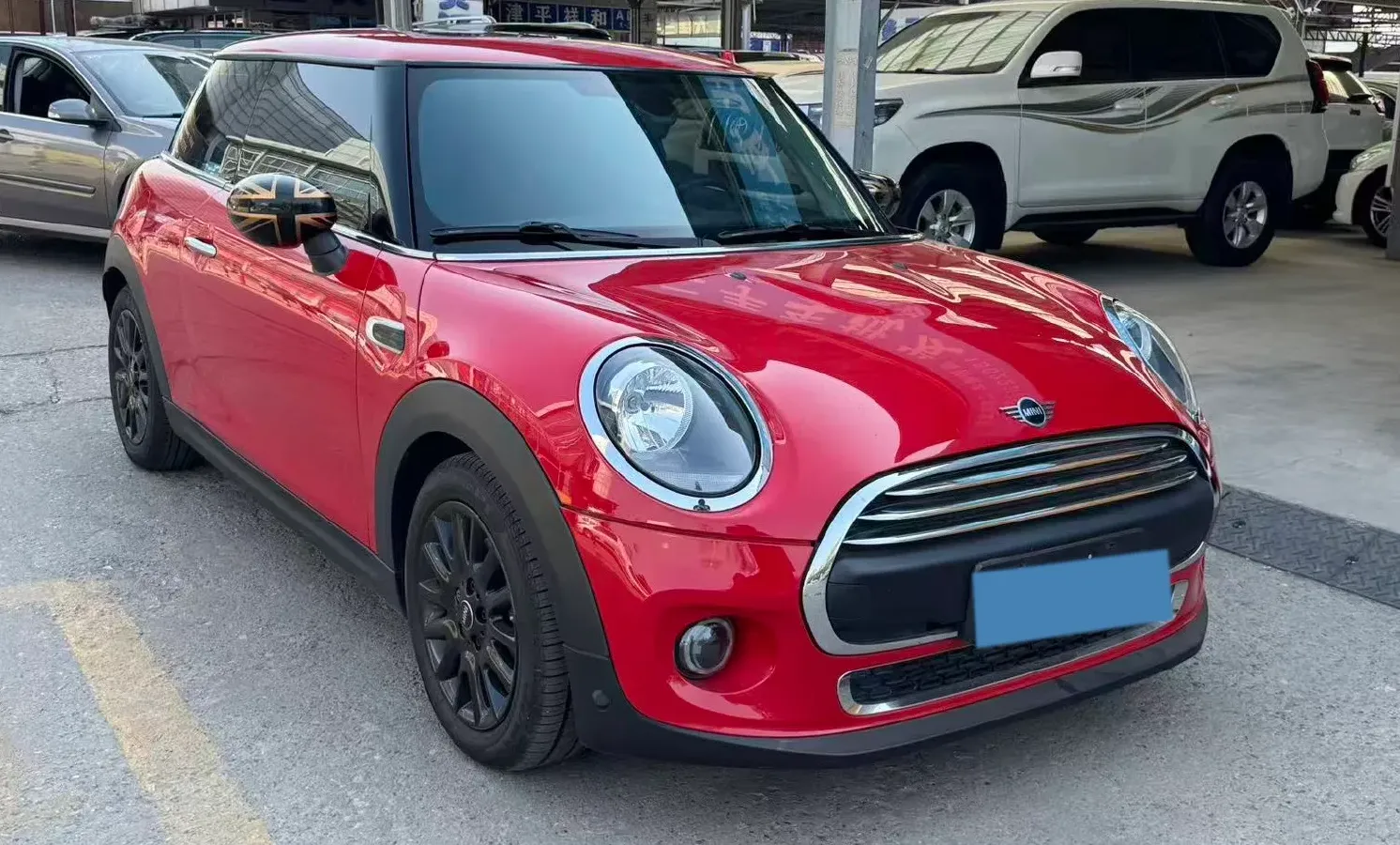 2020 MINI MINI 1.5T 102HP L3 7DCT,autocango,china used car exporter,china ev exporter,chinese used car exporter,chinese used ev exporter