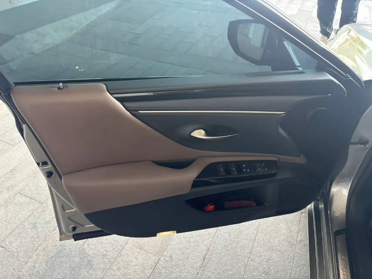 2022 Jetour DASHING i-DM 1.5T 156HP L4 3DHT PHEV 19.27KWH,autocango,china used car exporter,china ev exporter,chinese used car exporter,chinese used ev exporter