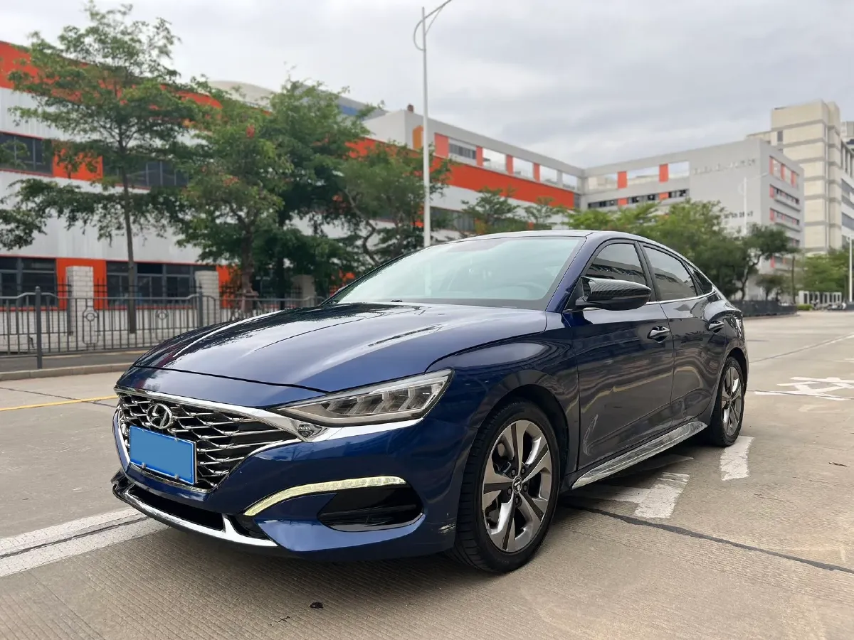 2019 Hyundai La Festa 1.6T 204HP L4 7DCT,autocango,china used car exporter,china ev exporter,chinese used car exporter,chinese used ev exporter