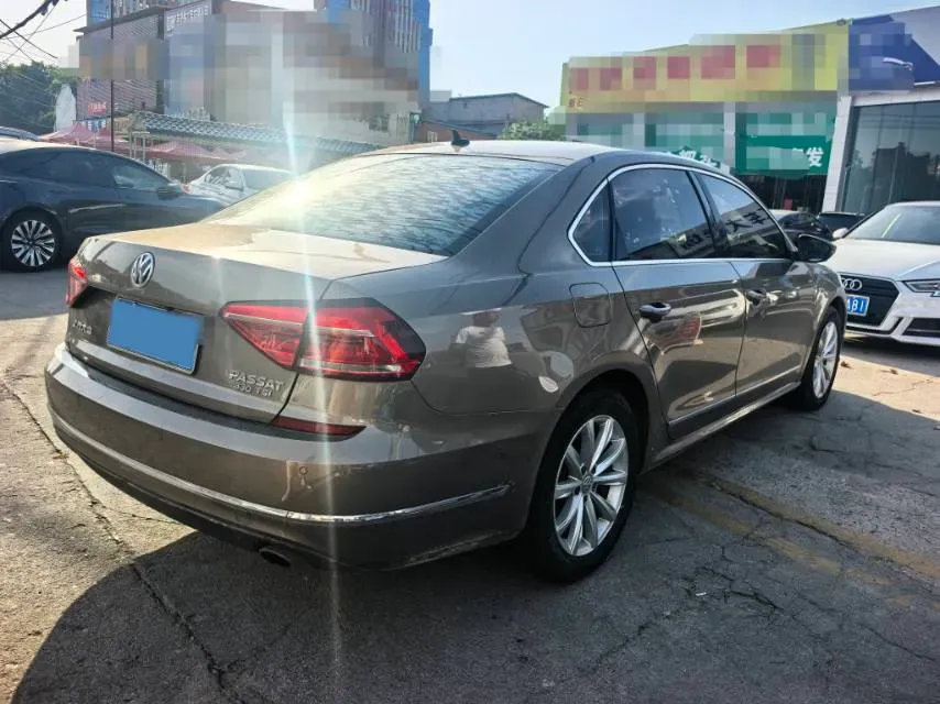 2017 Volkswagen Passat 1.8T 180HP L4 7DCT,autocango,china used car exporter,china ev exporter,chinese used car exporter,chinese used ev exporter