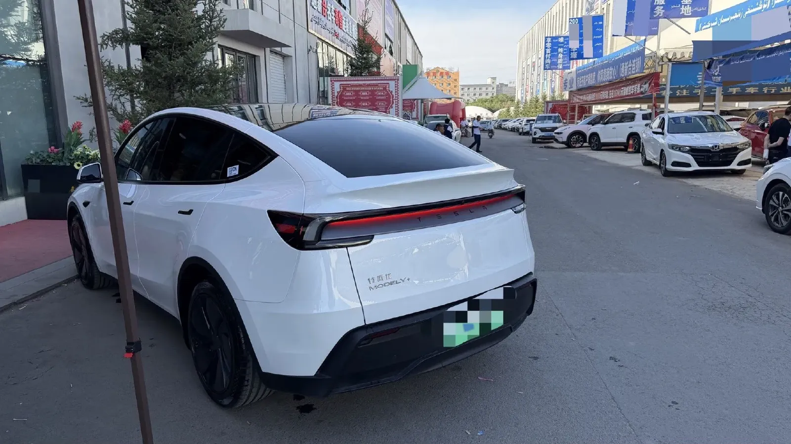 2026 Tesla Model Y BEV,autocango,china used car exporter,china ev exporter,chinese used car exporter,chinese used ev exporter