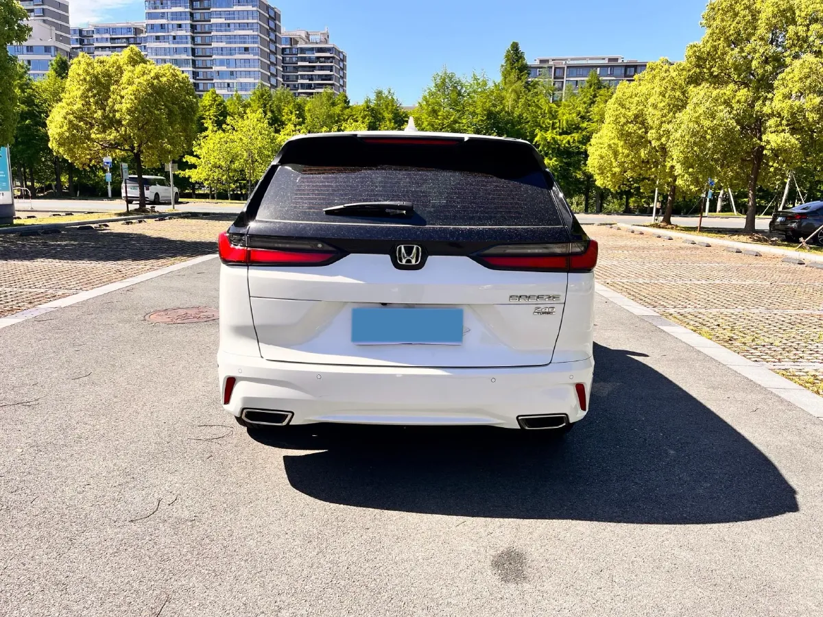 2025 Honda Breeze 1.5T 193HP L4 CVT,autocango,china used car exporter,china ev exporter,chinese used car exporter,chinese used ev exporter