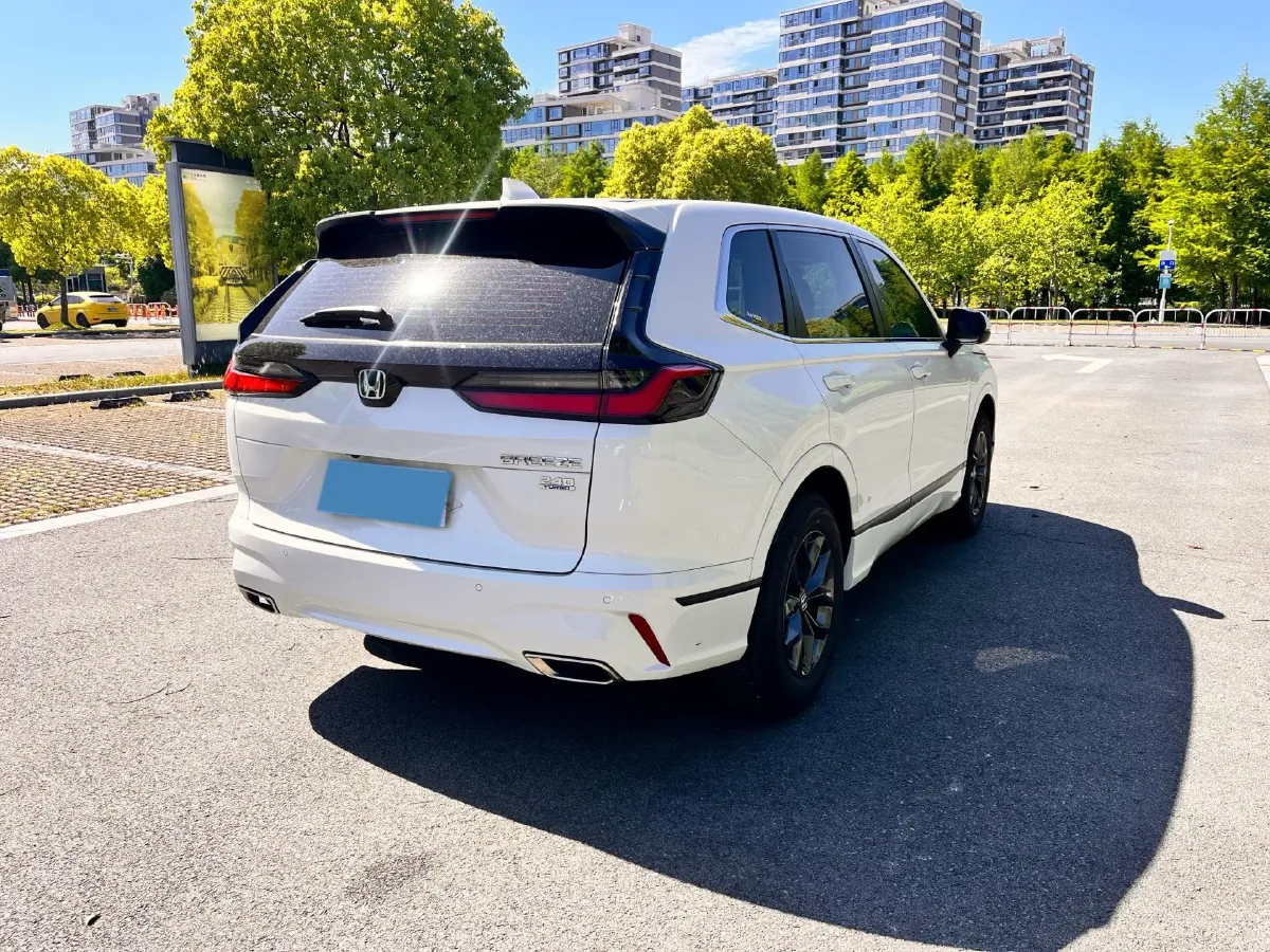 2025 Honda Breeze 1.5T 193HP L4 CVT,autocango,china used car exporter,china ev exporter,chinese used car exporter,chinese used ev exporter