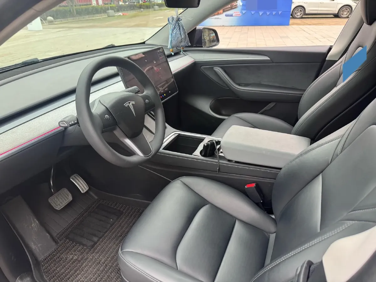 2024 Tesla Model Y BEV 78.4KWH,autocango,china used car exporter,china ev exporter,chinese used car exporter,chinese used ev exporter