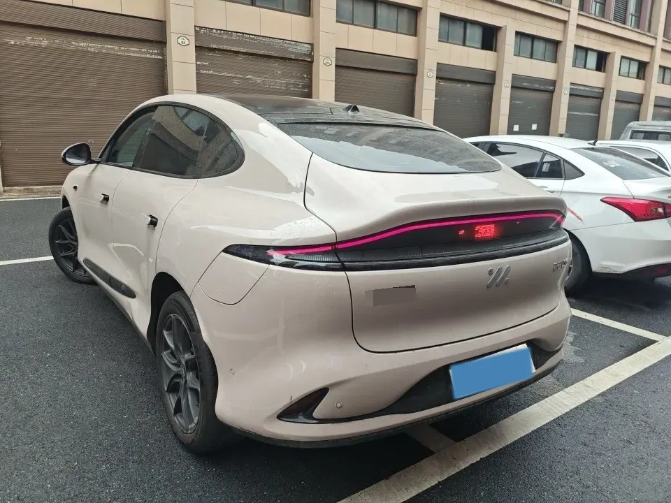 2025 IM LS6 BEV 75KWH,autocango,china used car exporter,china ev exporter,chinese used car exporter,chinese used ev exporter